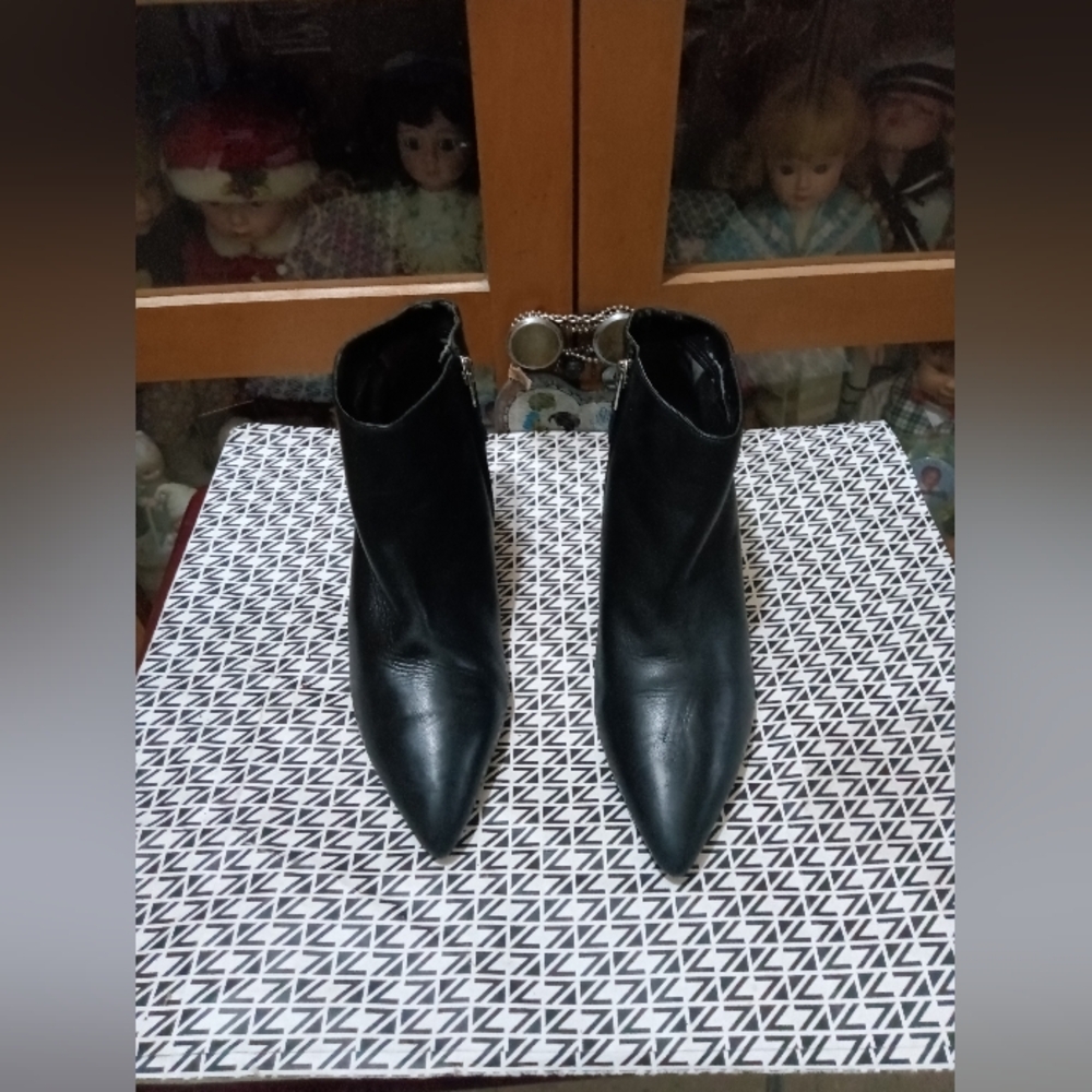 Sam Edelman Black Heeled Boots